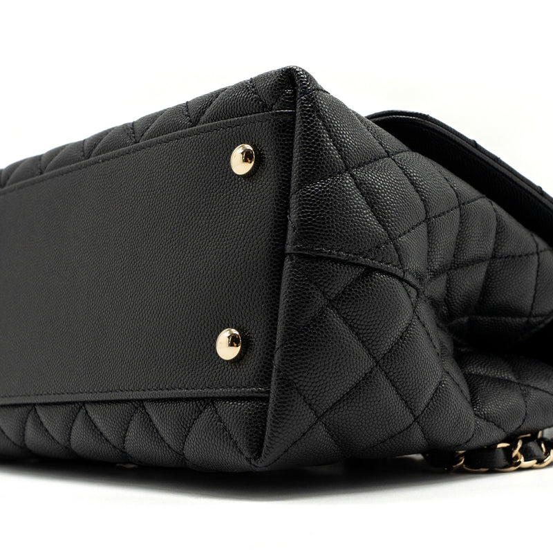 Chanel Medium Coco Handle Lizard Embossed Handle Caviar Black LGHW (Microchip)