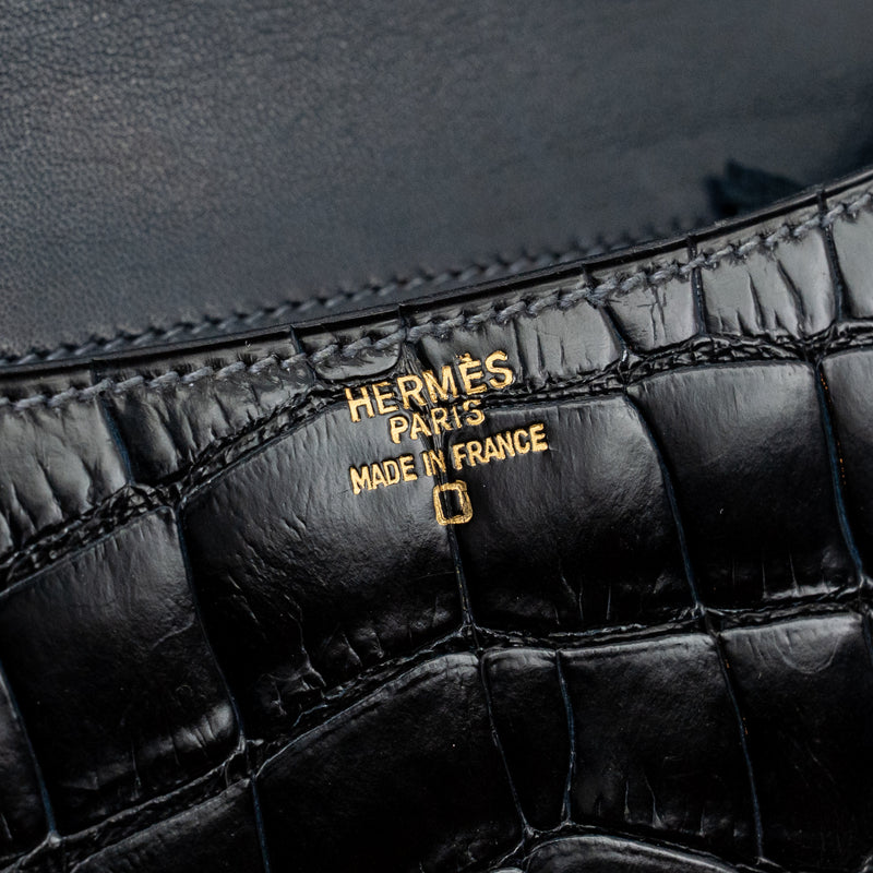 Hermes vintage Constance 24 shiny alligator dark blue GHW stamp circle Y