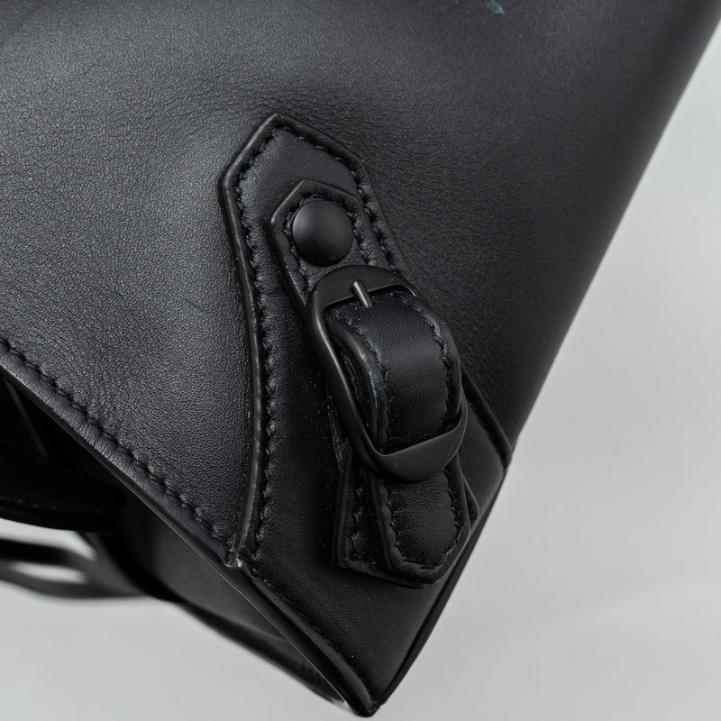 Balenciaga Neo Classic Small Handbag Calfskin Black black/ruthenium hardware