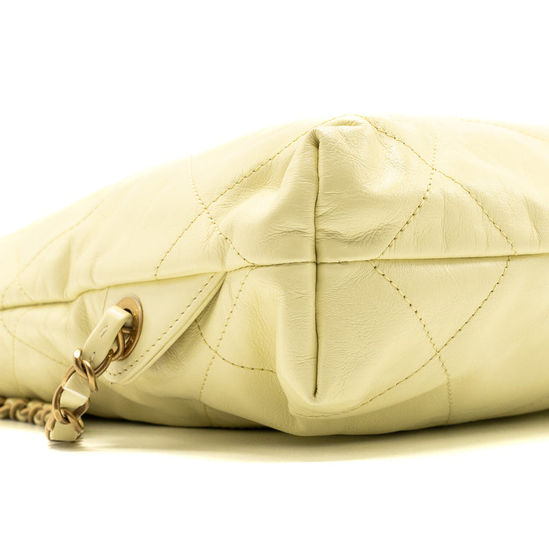 Chanel 23P Small 22 Backpack Shiny Calfskin Light Yellow Brushed GHW(Microchip)