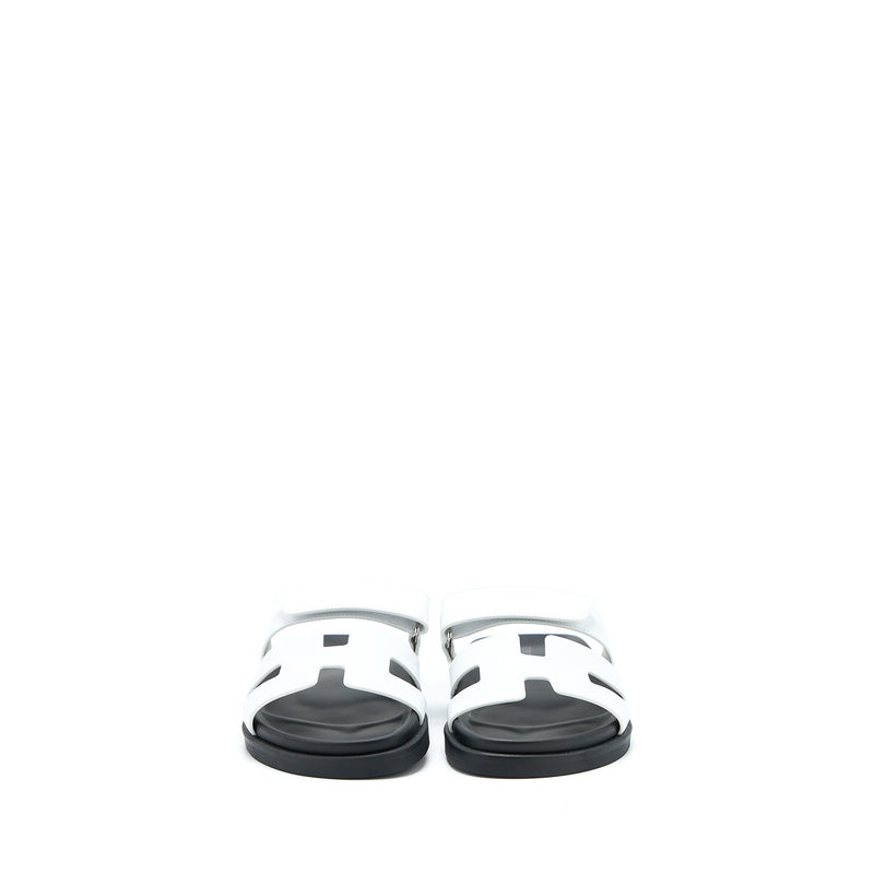 Hermes Size 36 Chypre Sandal Calfskin White/Black