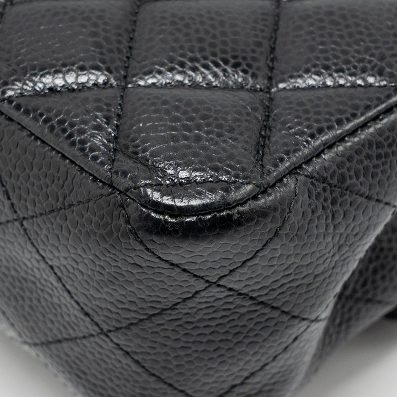 Chanel Medium classic double Flap Bag Caviar Black GHW