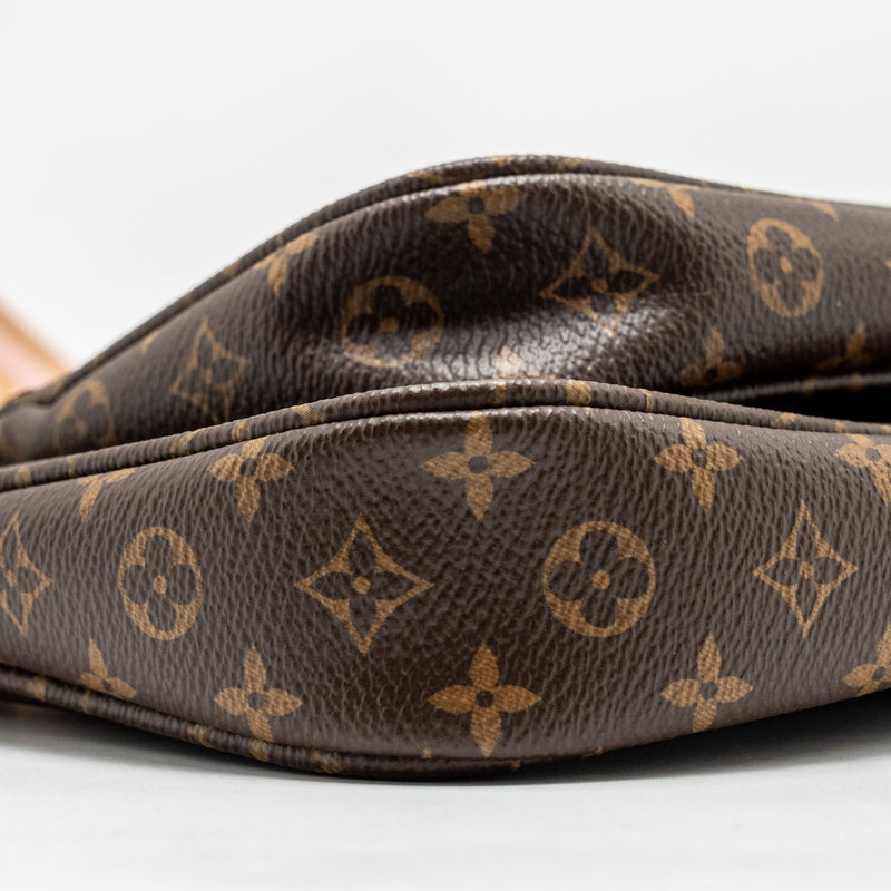 Louis Vuitton Multi Pochette Accessories Monogram Canvas GHW