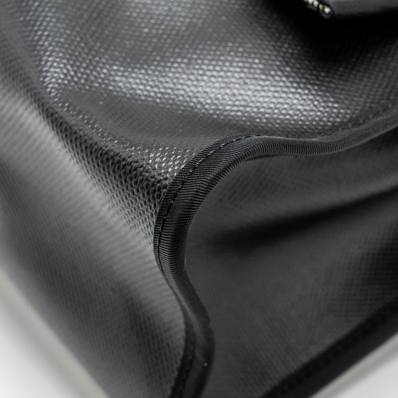 Hermes herbag 31 zip bag Berline canvas / vache hunter black / ecru GHW stamp B