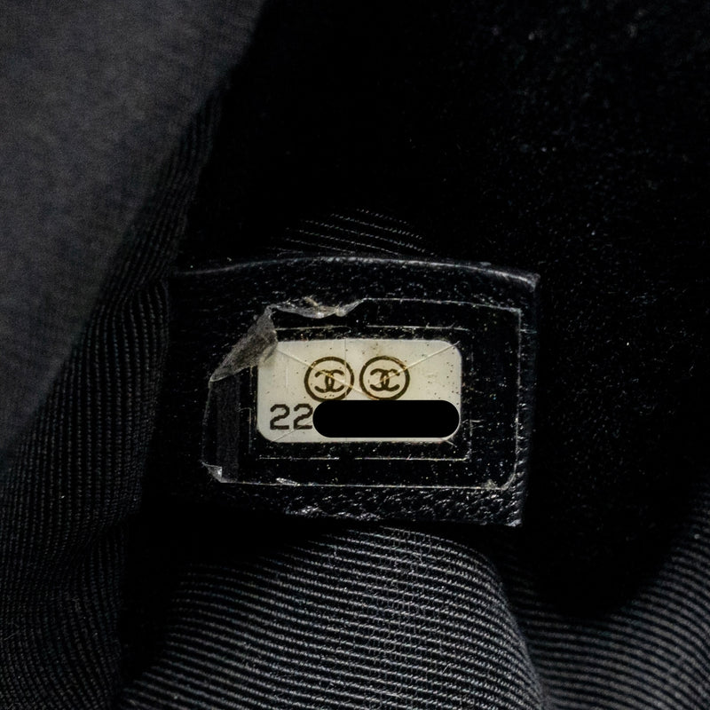 Chanel Medium Boy Bag LAMBSKIN Black GHW