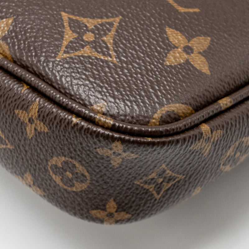 Louis Vuitton Multi Pochette accessories monogram canvas khaki strap GHW