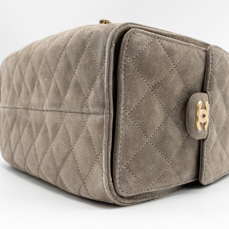 Chanel Small 25 Bag Suede Grey GHW (microchip)