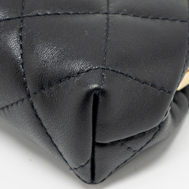 Chanel 23p Mini Coin Purse with Chain Calfskin Black LGHW(microchip)