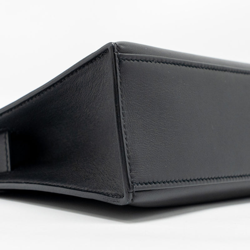 Hermes Kelly Pochette Swift Black GHW Stamp Y