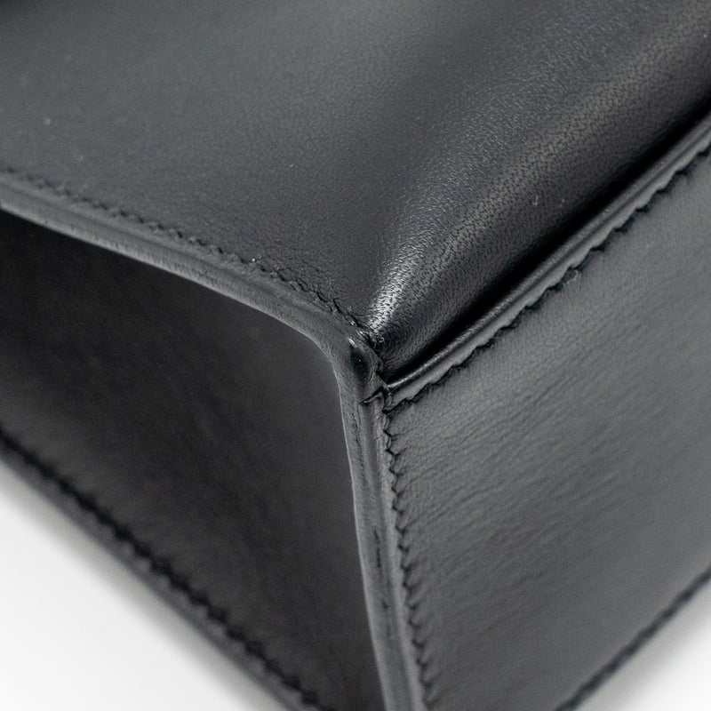 Hermes Kelly Pochette Swift Black GHW Stamp Y