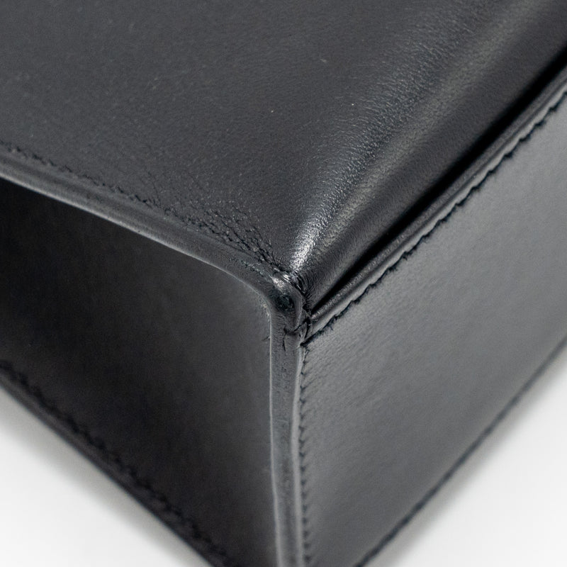 Hermes Kelly Pochette Swift Black GHW Stamp Y
