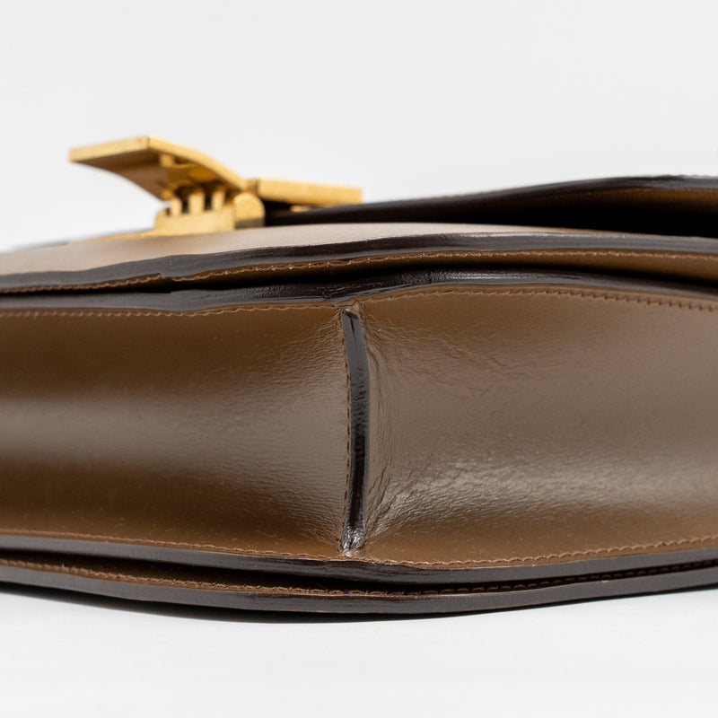 CELINE Medium Classic Box Bag Calfskin Camel GHW