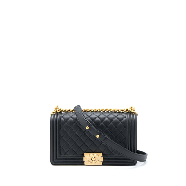 Chanel Medium Boy Bag Calfskin Black GHW (Microchip)