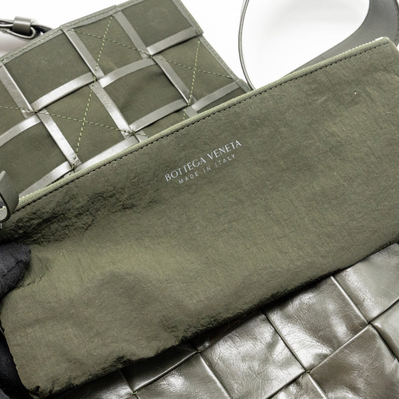 Bottega Veneta Cassette Crossbody Bag Lambskin Dark Green Ruthenium SHW