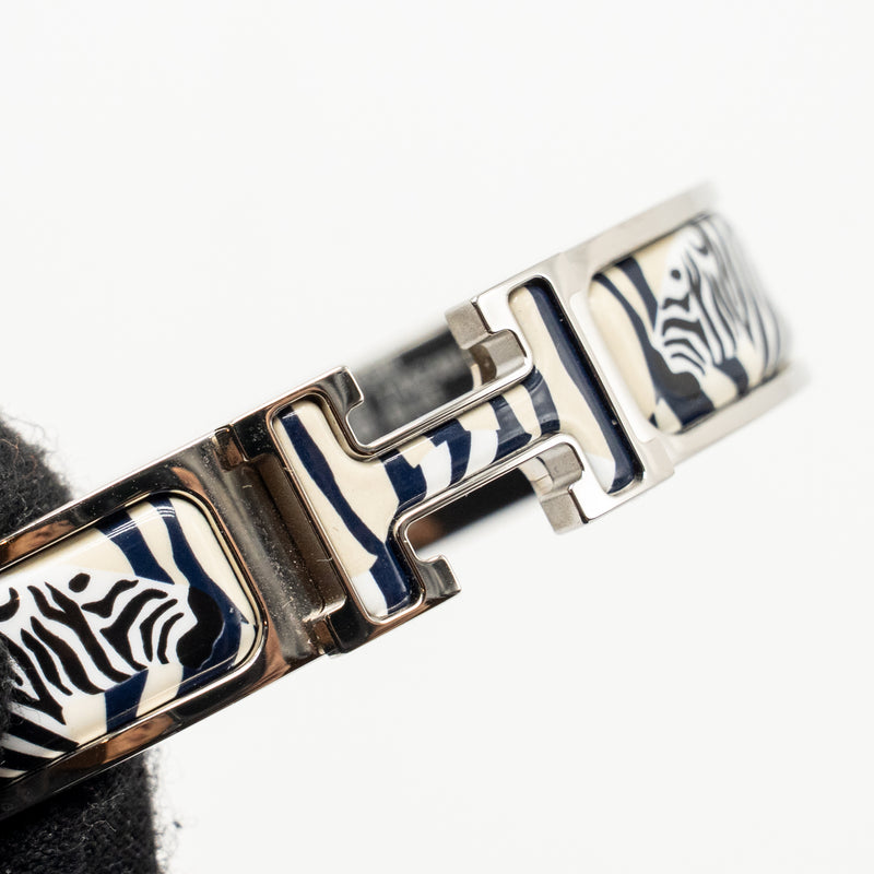 Hermes Size PM Clic H Bracelet Zebres de Tanzanie Beige/Blue SHW