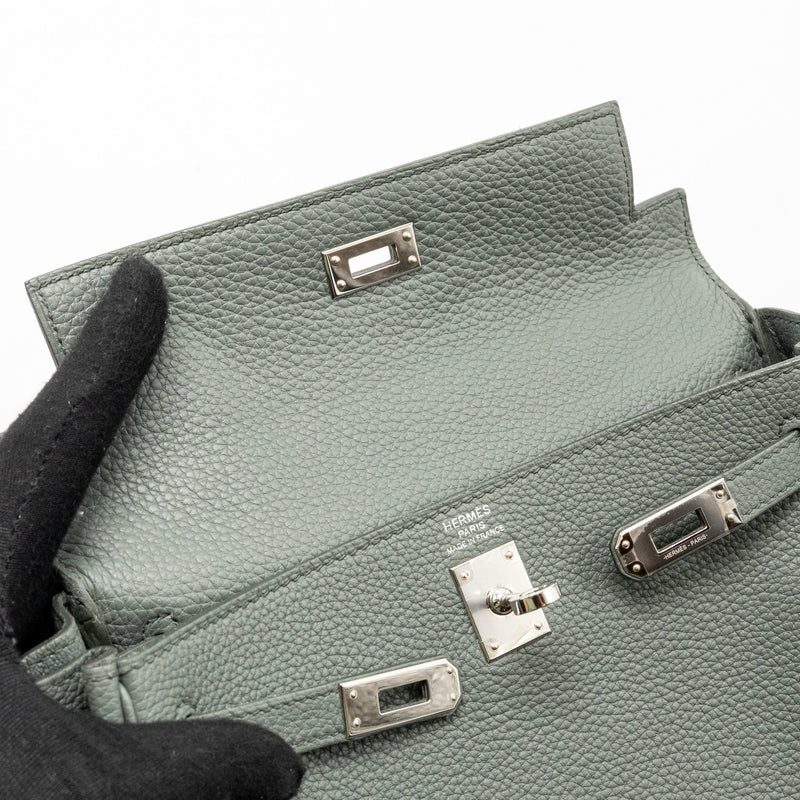 Hermes Kelly 25 Togo Vert Amande SHW Stamp U