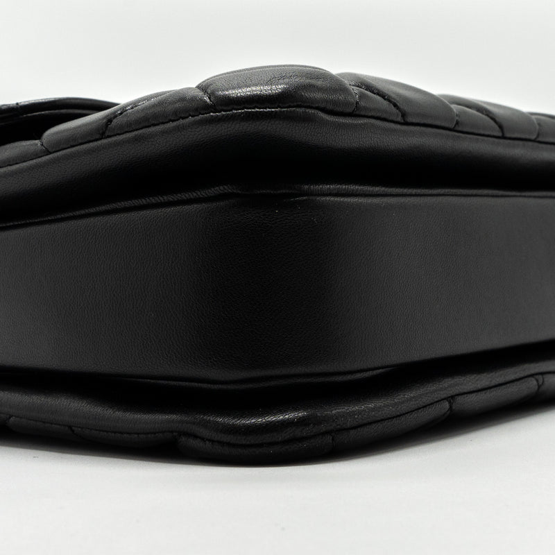 Chanel medium trendy CC lambskin black GHW