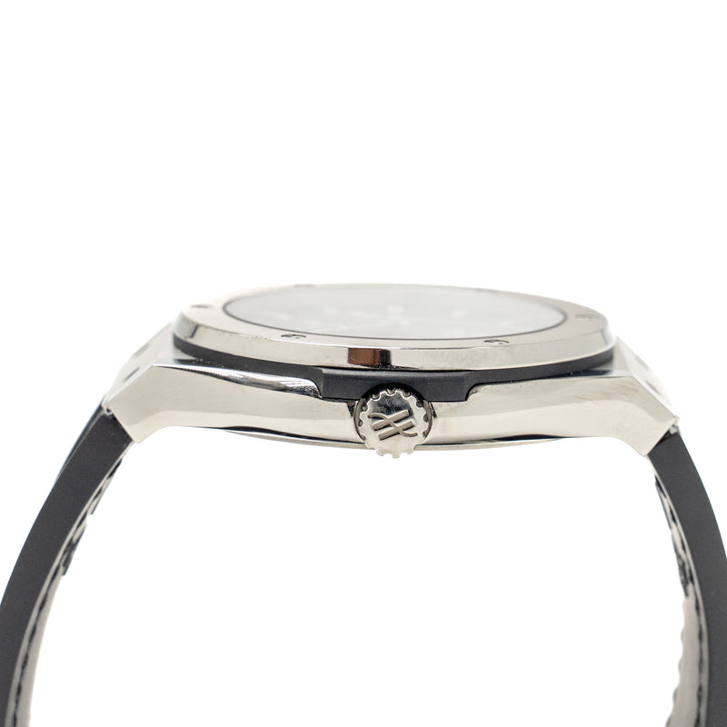 Hublot Classic Fusion 45mm titanium watch black dial model: 511.NX.1170.RX