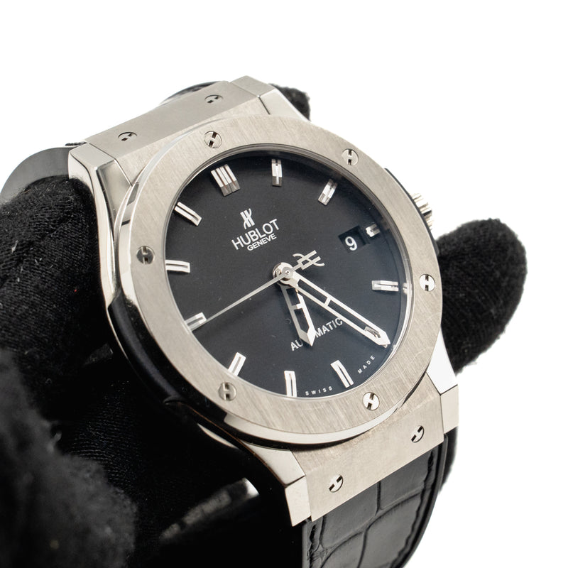 Hublot Classic Fusion 45mm titanium watch black dial model: 511.NX.1170.RX