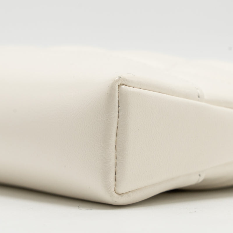 Chanel Mini 31 Clutch With Chain Shiny Lambskin White LGHW (microchip)
