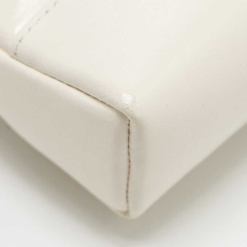Chanel Mini 31 Clutch With Chain Shiny Lambskin White LGHW (microchip)