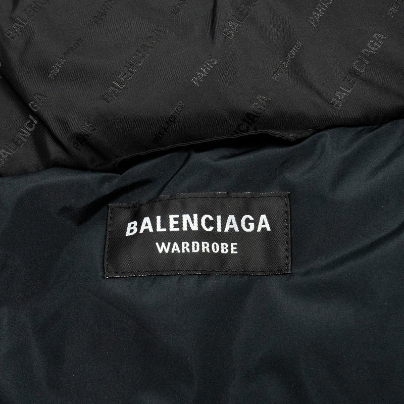 Balenciaga size 44 oversized puffer jacket black