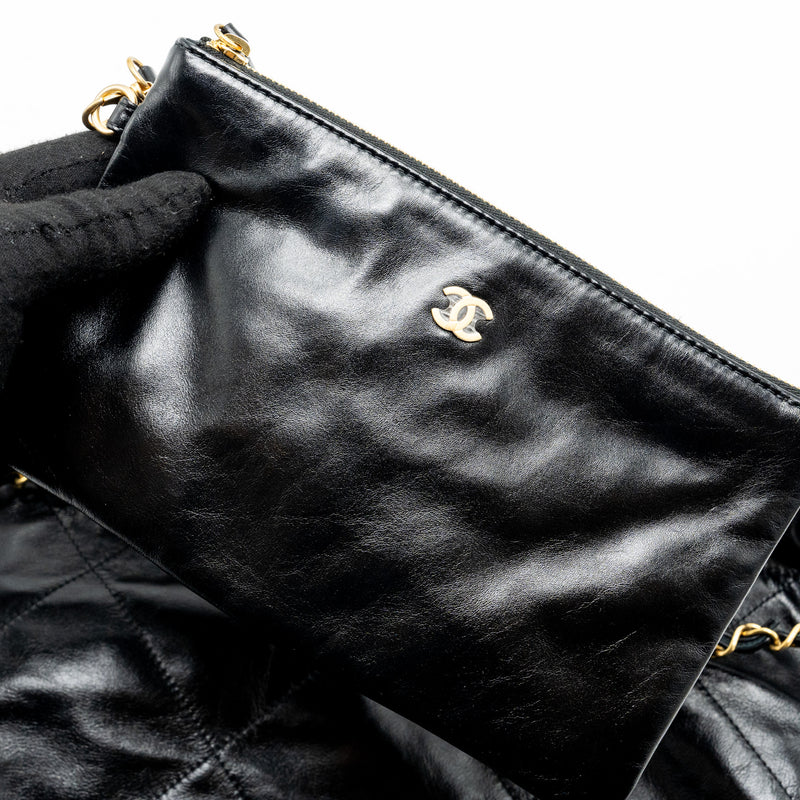 Chanel small 22 bag calfskin black with GHW (microchip)