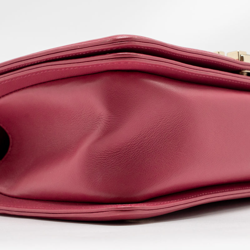 Chanel Medium Boy Bag fabric / leather pink LGHW