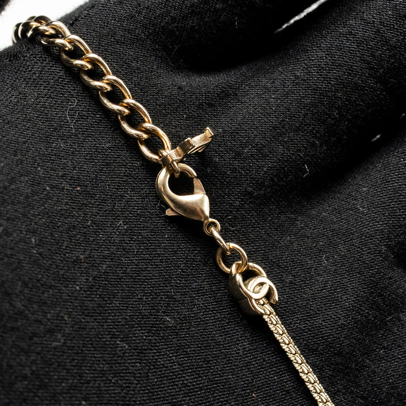 Chanel Mini CC logo 7 motif necklace light gold tone
