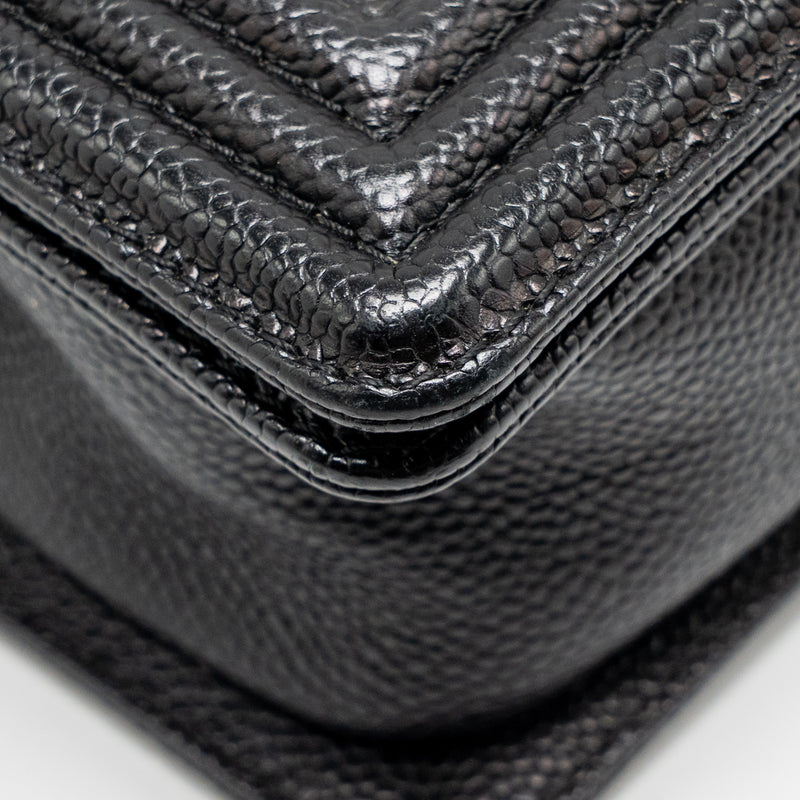 Chanel Small boy bag grained calfskin black GHW