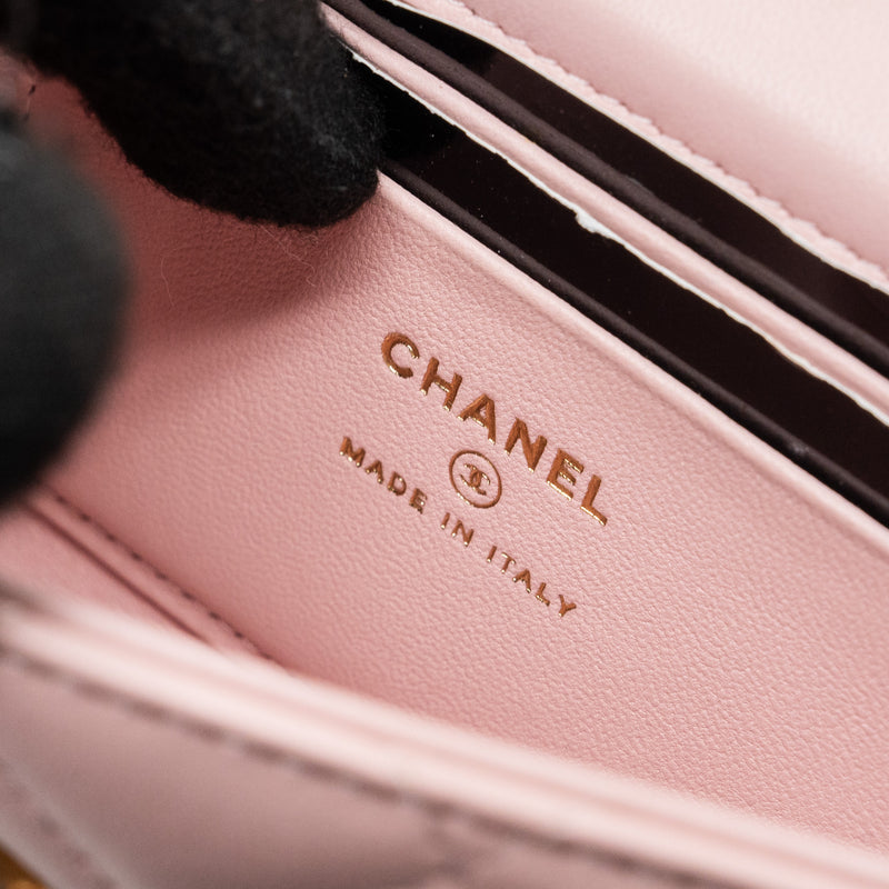 Chanel 22B Flap Bag With Enamel Top Handle Lambskin Light Pink GHW (Microchip)