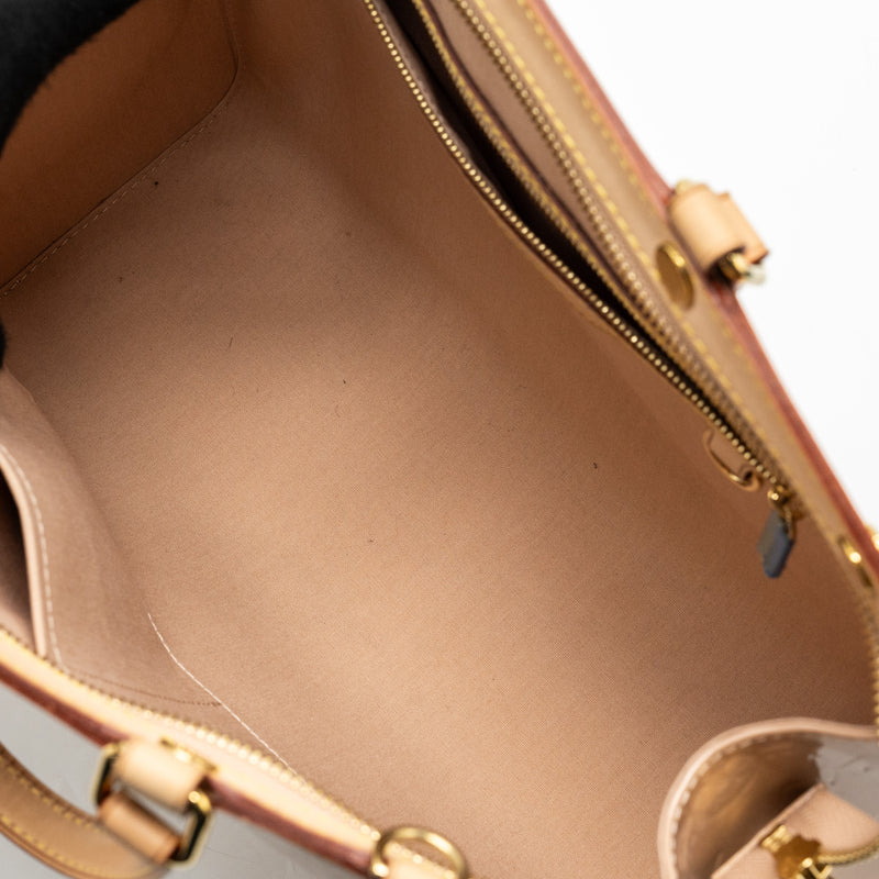 Louis Vuitton Brea MM patent leather beige GHW