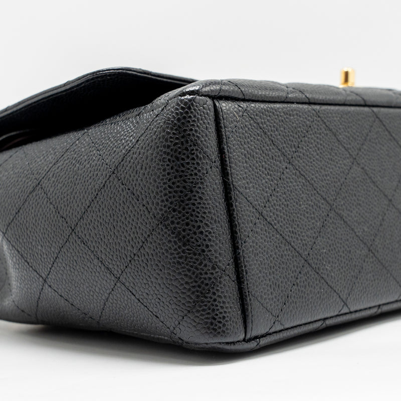 Chanel Maxi Classic Double Flap bag Caviar Black GHW