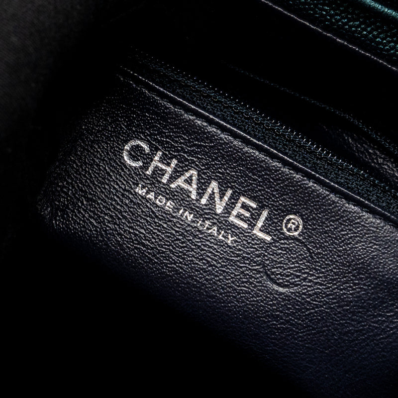 Chanel 18b Filigree Backpack Caviar Iridescent Dark Turquoise Multicolour Hardware