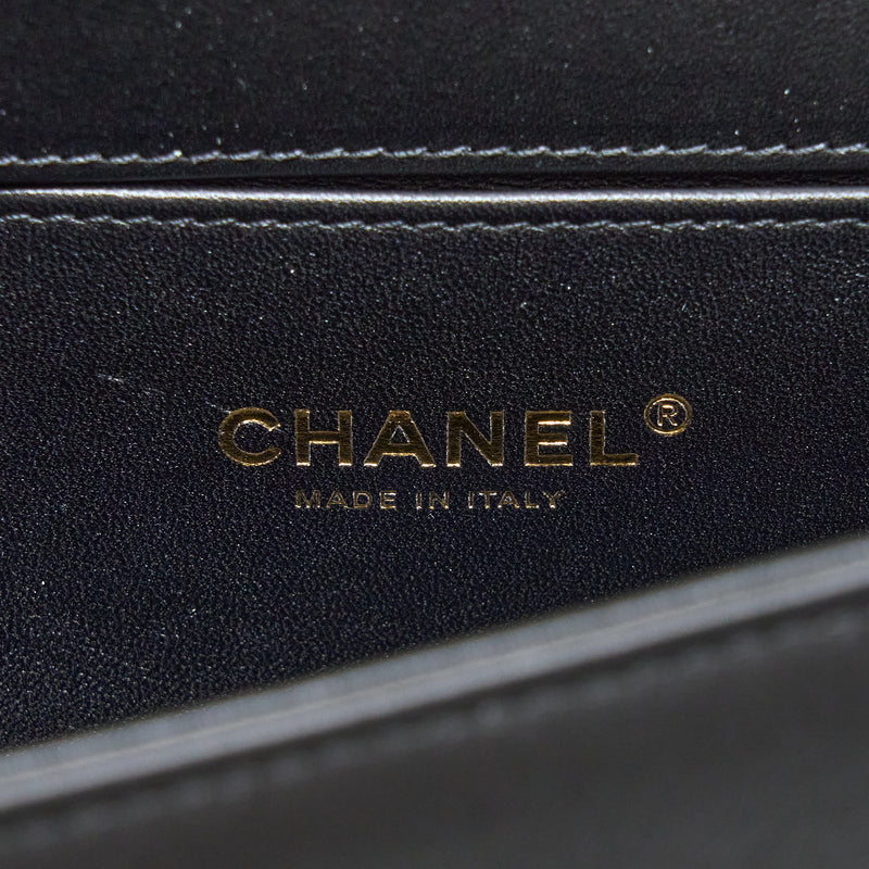 Chanel Medium Boy Bag Calfskin Black GHW (Microchip)
