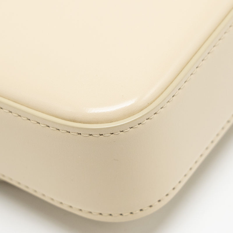 Celine Triomphe Shouder Bag Shiny Calfskin Ivory GHW