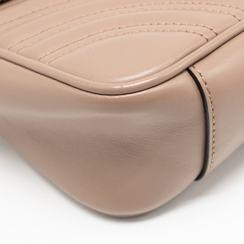 Gucci Medium GG Marmont Shoulder Bag Calfskin Dark Beige GHW