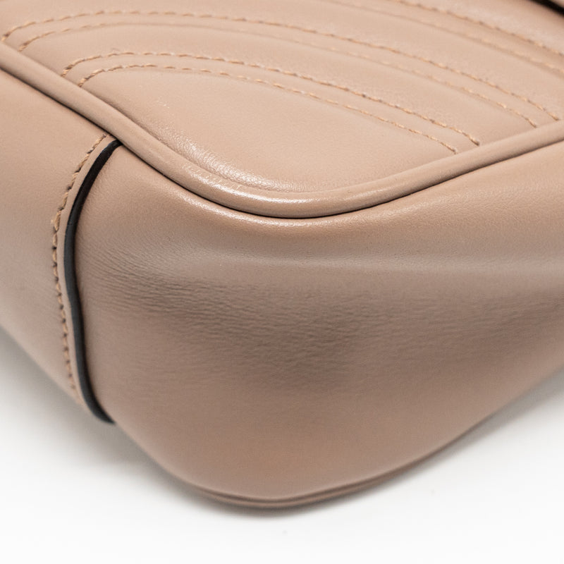 Gucci Medium GG Marmont Shoulder Bag Calfskin Dark Beige GHW