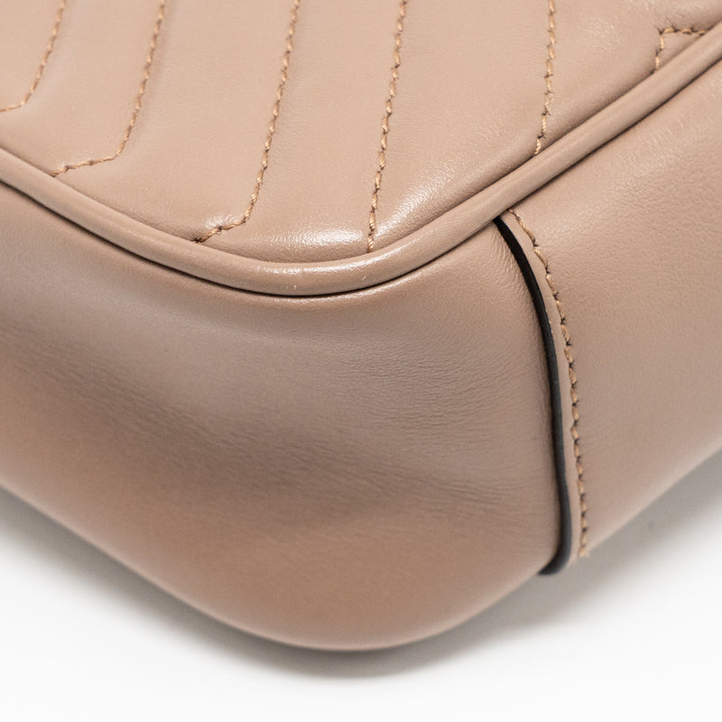 Gucci Medium GG Marmont Shoulder Bag Calfskin Dark Beige GHW