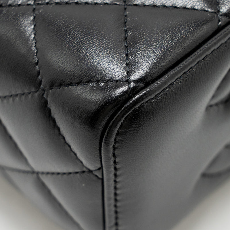 Chanel 24a Long Vanity Case With CC Logo Adjustable Chain Lambskin Black GHW(microchip)