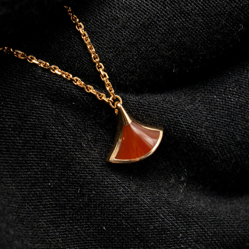 Bvlgari size S/M Divas dream bracelet 18K rose gold / carnelian