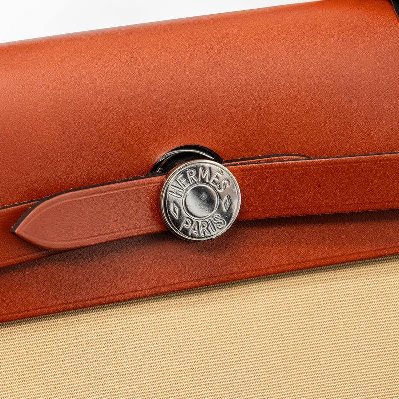 Hermes herbag 31 zip bag canvas / hunter leather trench/ Cuvier SHW stamp D