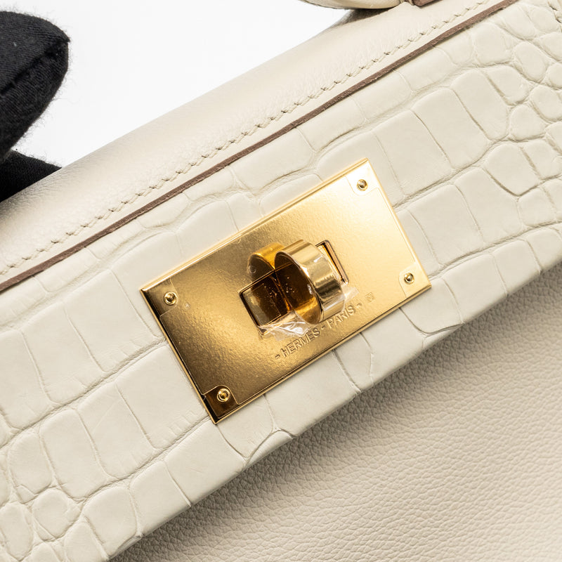 Hermes 24/24 2424-21 Touch Evercolor/Alligator/Swift Beton GHW Stamp B