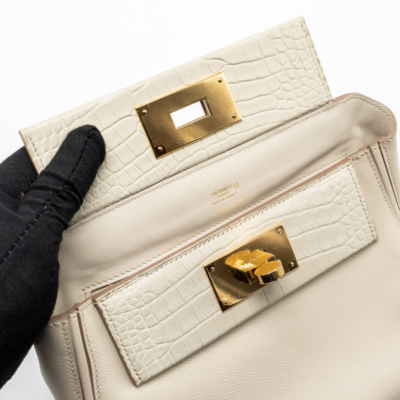 Hermes 24/24 2424-21 Touch Evercolor/Alligator/Swift Beton GHW Stamp B