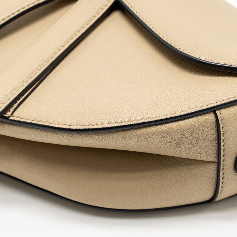 Dior Medium Saddle Bag Goatskin Beige GHW
