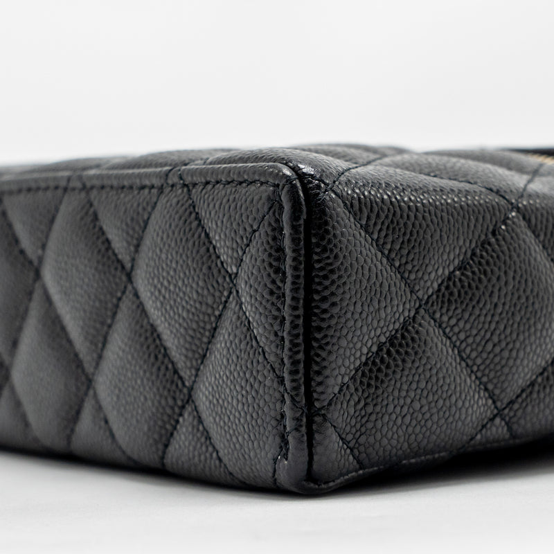 Chanel Top Handle vanity with chain caviar black LGHW (microchip)