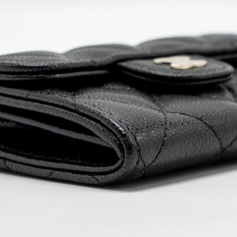 Chanel Classic Flap Card Holder Caviar Black LGHW (Microchip)