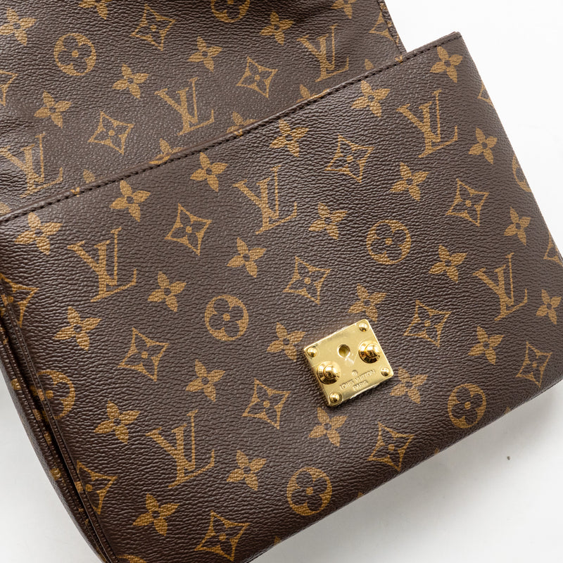 Louis Vuitton Pochette Métis Monogram Canvas GHW