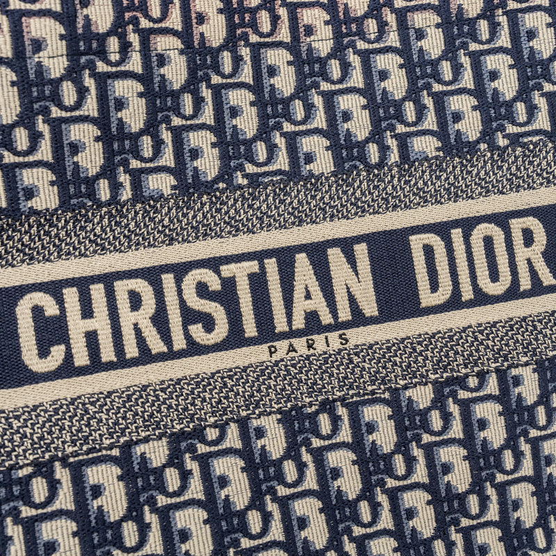 Dior Medium Book Tote Blue Dior Oblique Embroidery