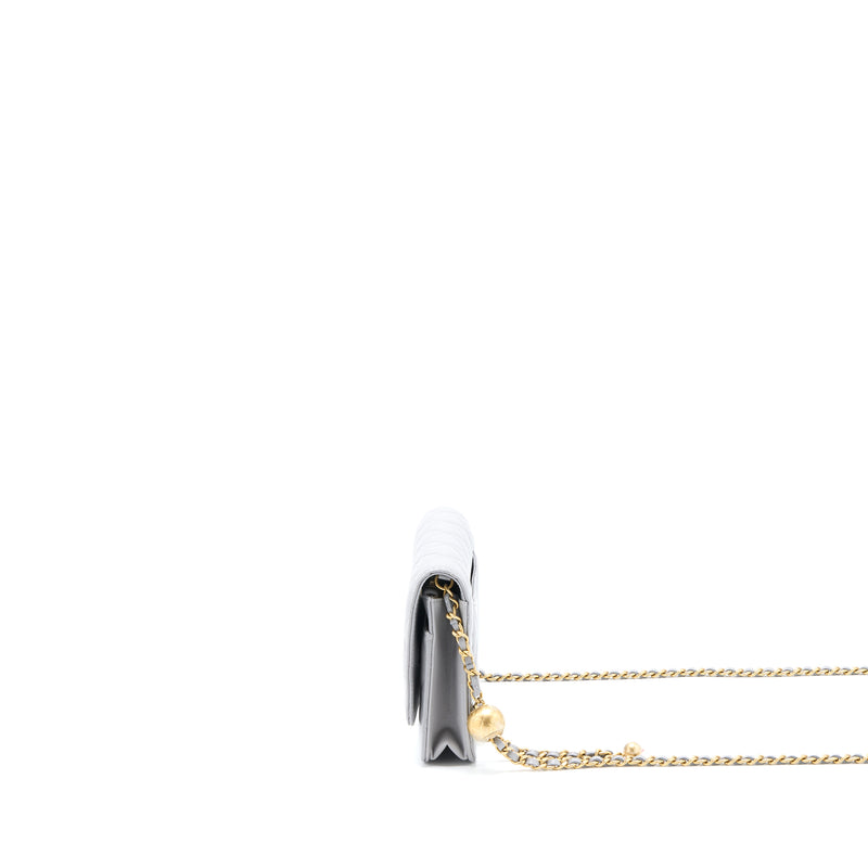 Chanel Pearl Crush Wallet on Chain Lambskin Light Grey GHW (Microchip)